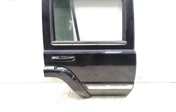 Rear door