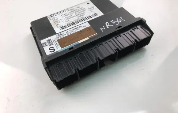 Ford Mondeo Mk III Other control units/modules 3S7T15K600SC