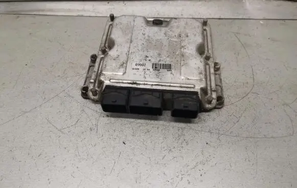 Citroen Xsara Picasso Engine control unit/module 0281010595 9642014980