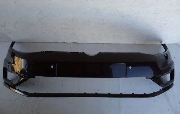 Volkswagen Golf VII Front bumper