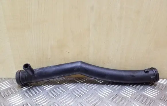 Volkswagen Golf Plus Engine coolant pipe/hose 03C121065B