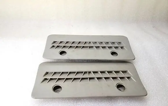 Audi A8 S8 D2 4D Rear air vent grill 4D0819811