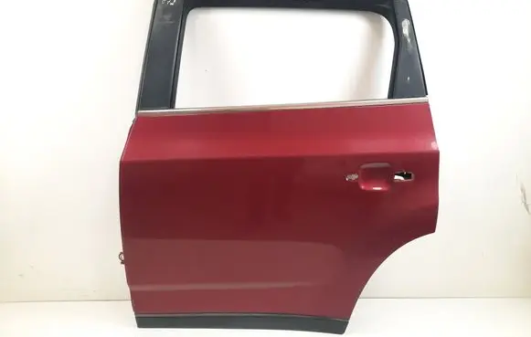 Chevrolet Orlando Rear door