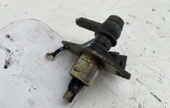 Toyota Camry Fuel injector 2326074030
