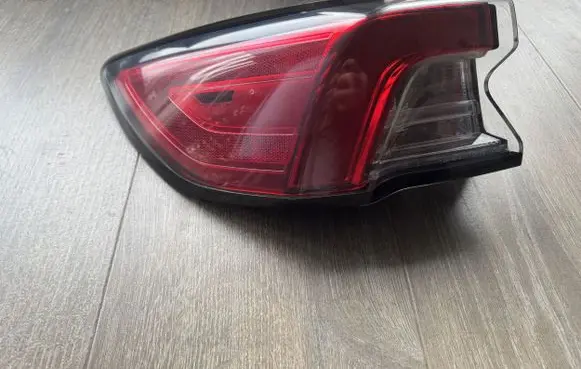 Ford Escape III Rear/tail lights LJ6B13405AG