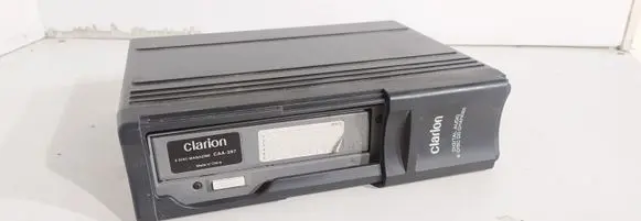 Peugeot 607 CD/DVD changer 9655801380