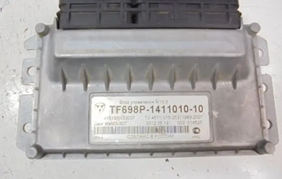 Chevrolet Lanos Engine control unit/module ECU TF698P14110101