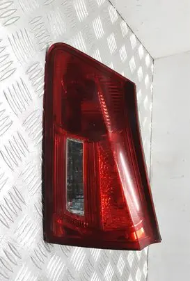 Lexus IS 220D-250-350 Rear/tail lights