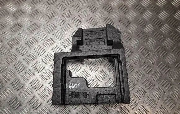 Other center console (tunnel) element