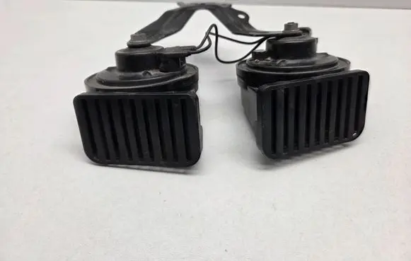 Chrysler Pacifica Horn signal AM8OSX