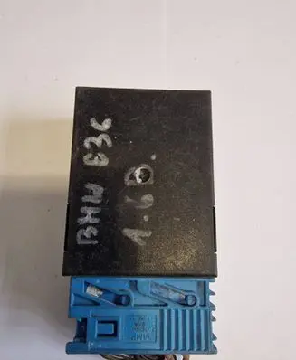 BMW 5 E34 Other control units/modules 61358359031