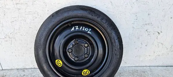 Hyundai i30 R15 spare wheel 529101H900