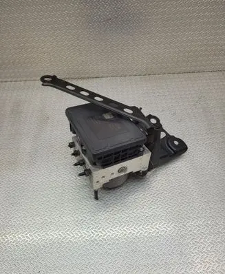 Toyota Yaris XP210 ABS Pump 44540K0121