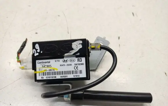 Hyundai ix35 Antenna control unit 954702S200 954203K210 10R035115