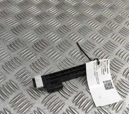 Nissan Ariya Keyless system antenna 285E66XJ0A