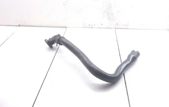 Opel Corsa D Breather hose/pipe 55354959 464936462