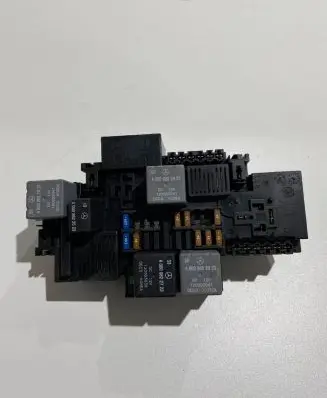 Mercedes-Benz GLC C253 Fuse module A2229063202 ZGS003Q06