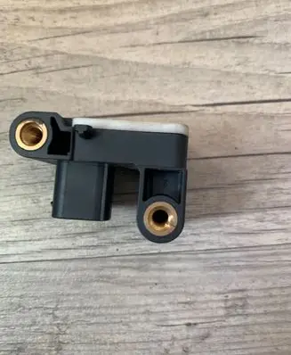 BMW 1 E81 E87 Airbag deployment crash/impact sensor 0285003900 1305651 401373