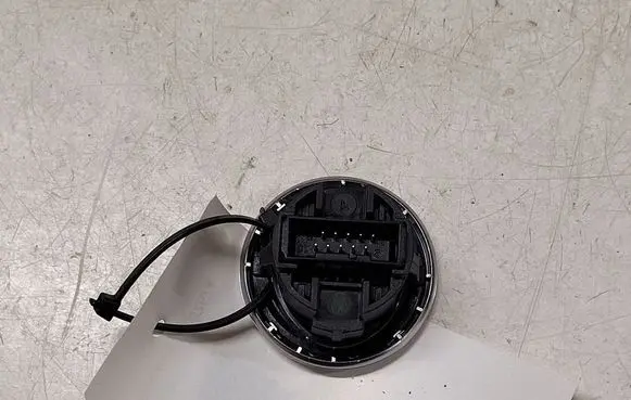 BMW 1 E81 E87 Engine start stop button switch 694949907 10862510