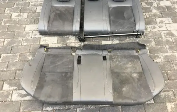 Suzuki Vitara (LY) Second row seats 