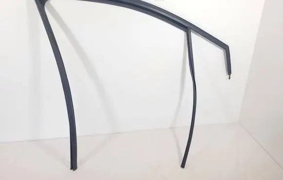 Renault Captur Rubber seal front door (on door) 803309796