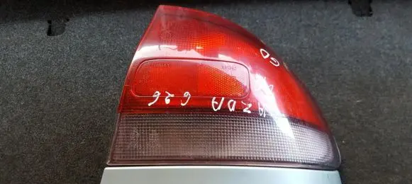 Mazda 626 Rear/tail lights
