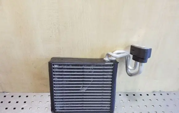 Honda CR-V Air conditioning (A/C) radiator (interior) 