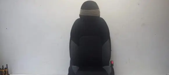 Front passenger seat