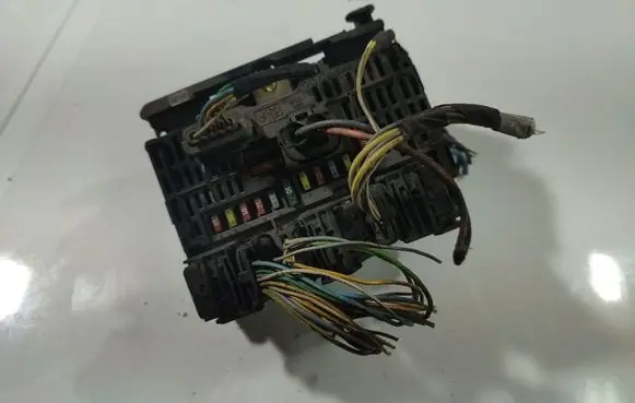 Peugeot 407 Fuse box set 9638079380