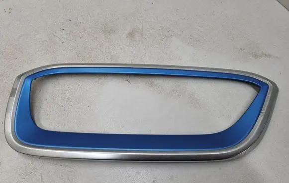 BMW i3 Front bumper upper radiator grill 7375883