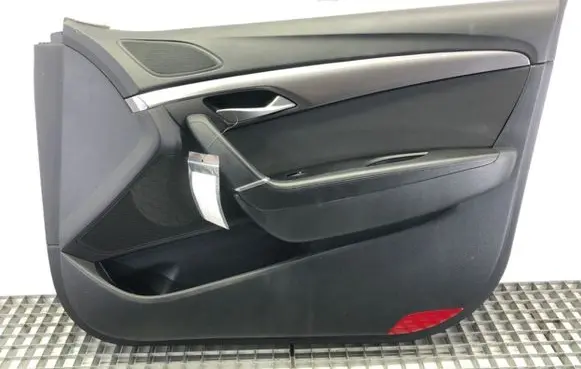 Hyundai i40 Front door card panel trim