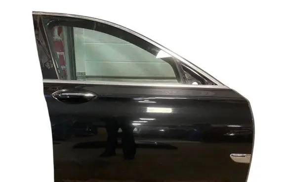 BMW 7 F01 F02 F03 F04 Front door 7182106 7182086