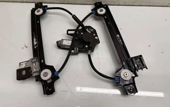 Rear door window regulator with motor