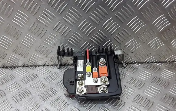Peugeot 607 Fuse module 9658341980