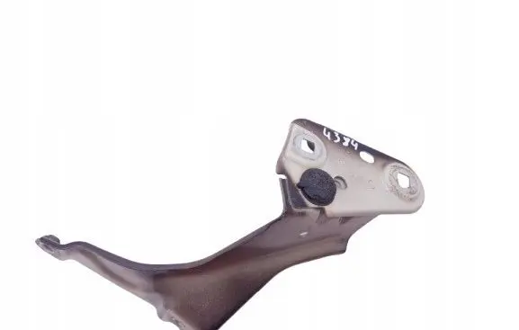 Skoda Octavia Mk4 Fender mounting bracket 5E3821228
