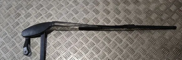 Mercedes-Benz GLC C253 Front wiper blade arm A2058240219