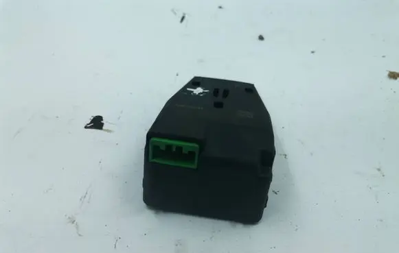 Volvo V40 Rain sensor 31360888