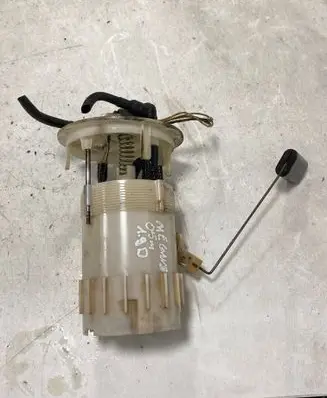 Renault Megane II Fuel injection high pressure pump