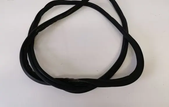 Mercedes-Benz GLS X166 Trunk rubber seal (body) 