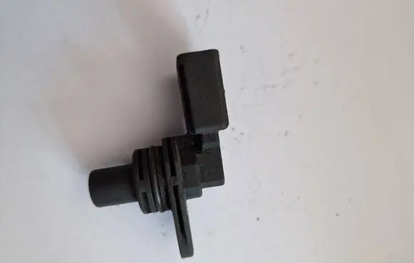 Volkswagen Polo III 6N 6N2 6NF Camshaft position sensor 036907601a