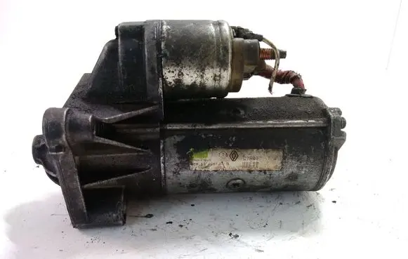 Renault Laguna II Starter motor D7R49