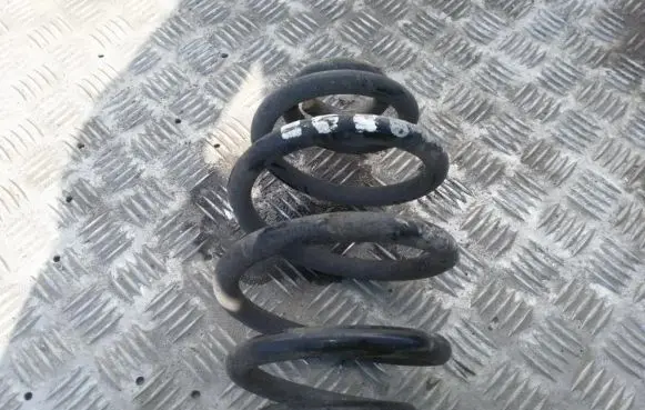 Audi A6 S6 C5 4B Rear coil spring
