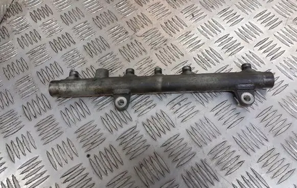 Renault Laguna II Fuel main line pipe 0445214015