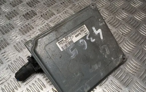 Ford Focus Engine control unit/module S118325001 S118934103 5M5112A650GF