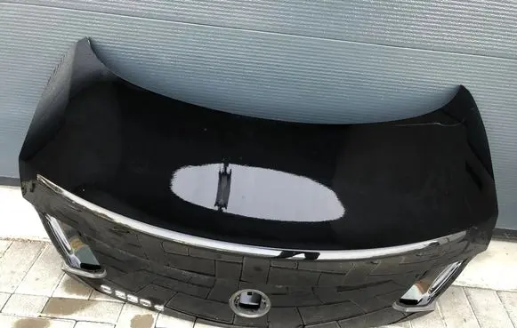 Mercedes-Benz C W205 Tailgate/trunk/boot lid 