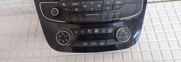 Peugeot 508 RXH Climate control unit E1111832M01