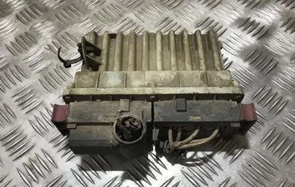 Opel Astra G Coolant fan relay 09131731 id252618 09131731id252618