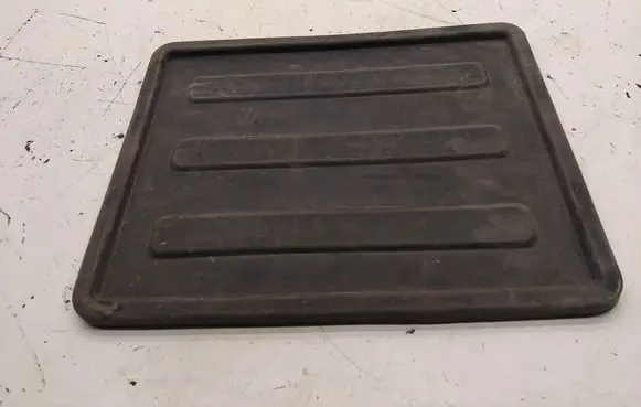 Land Rover Discovery 5 Rear floor mat HY3M130A88AA