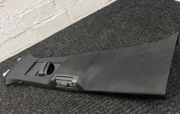 Volvo XC90 (B) pillar trim (top) 31651536 31651537