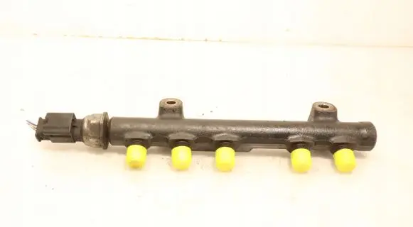 Fuel main line pipe